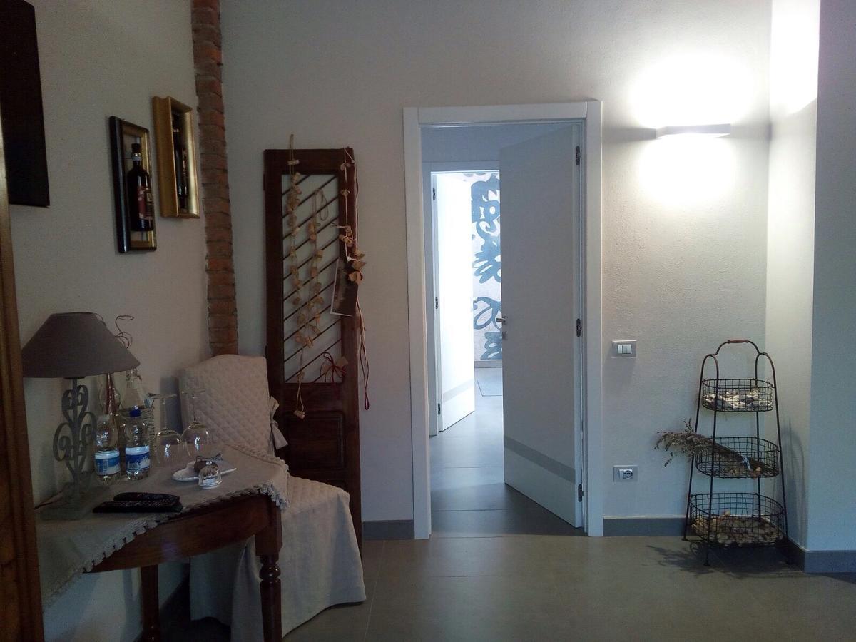 Relais Profumo Di Vino Bed & Breakfast Borgomanero Exterior foto